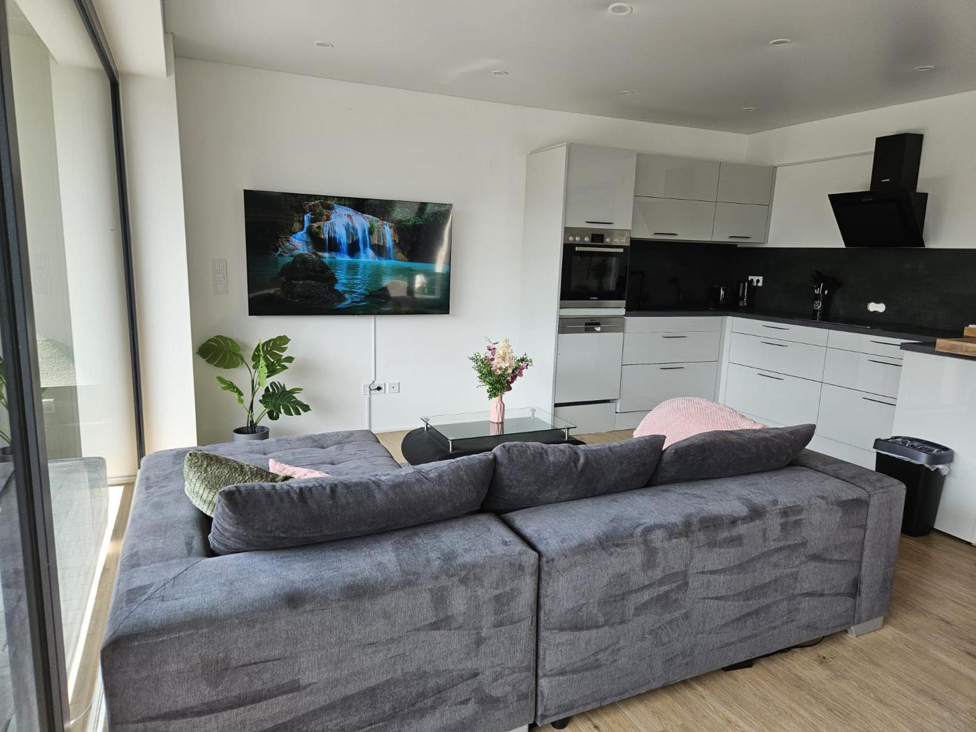 Stilvolle Wohnung Mit Blick Und Selbst-Check-In Bad Berleburg Exterior foto